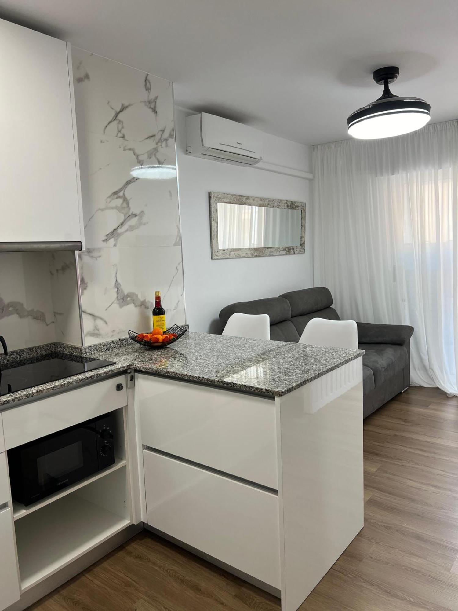 Apartamento Playa Del Cura Торевьиа Экстерьер фото